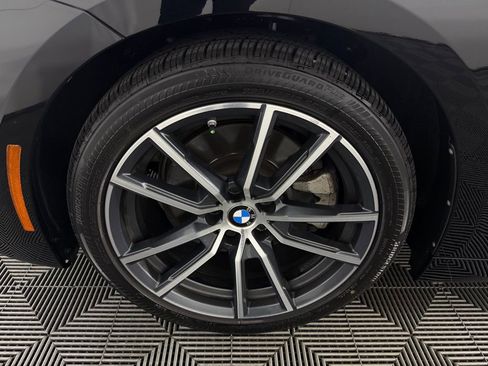 Used 2023 BMW 230i Coupe w/ Convenience Package RWD image 11