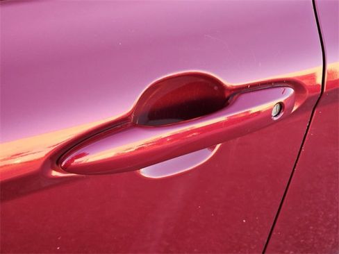 Used 2022 Toyota Camry LE image 14