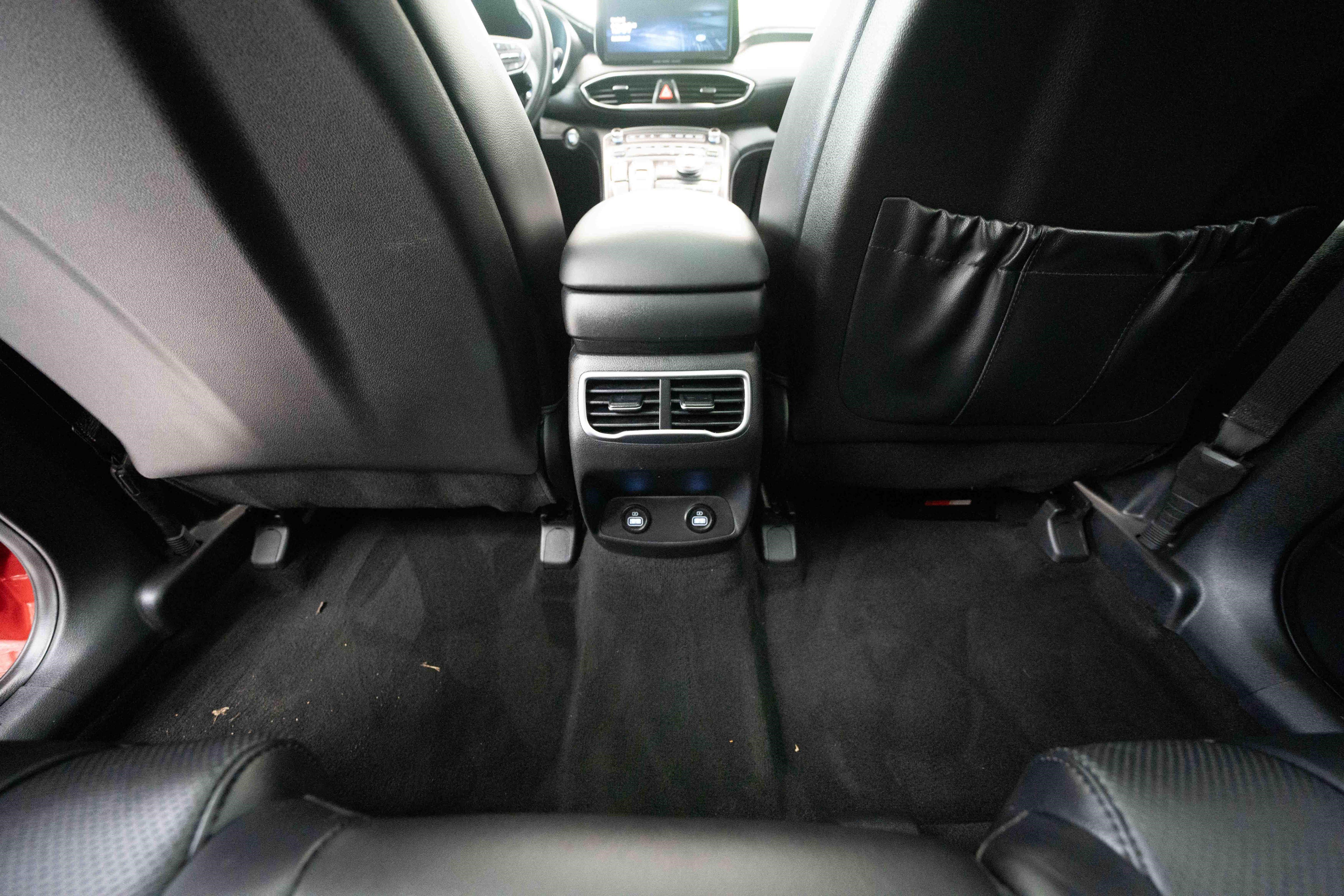 Used 2022 Hyundai Santa Fe SEL w/ Convenience + Premium Package AWD/4WD image 22