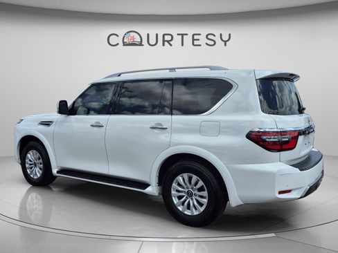 Certified 2024 Nissan Armada SV w/ Cargo Package RWD image 5