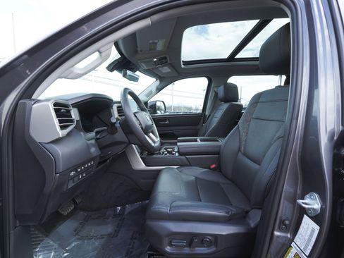 Used 2024 Toyota Tundra Limited image 34