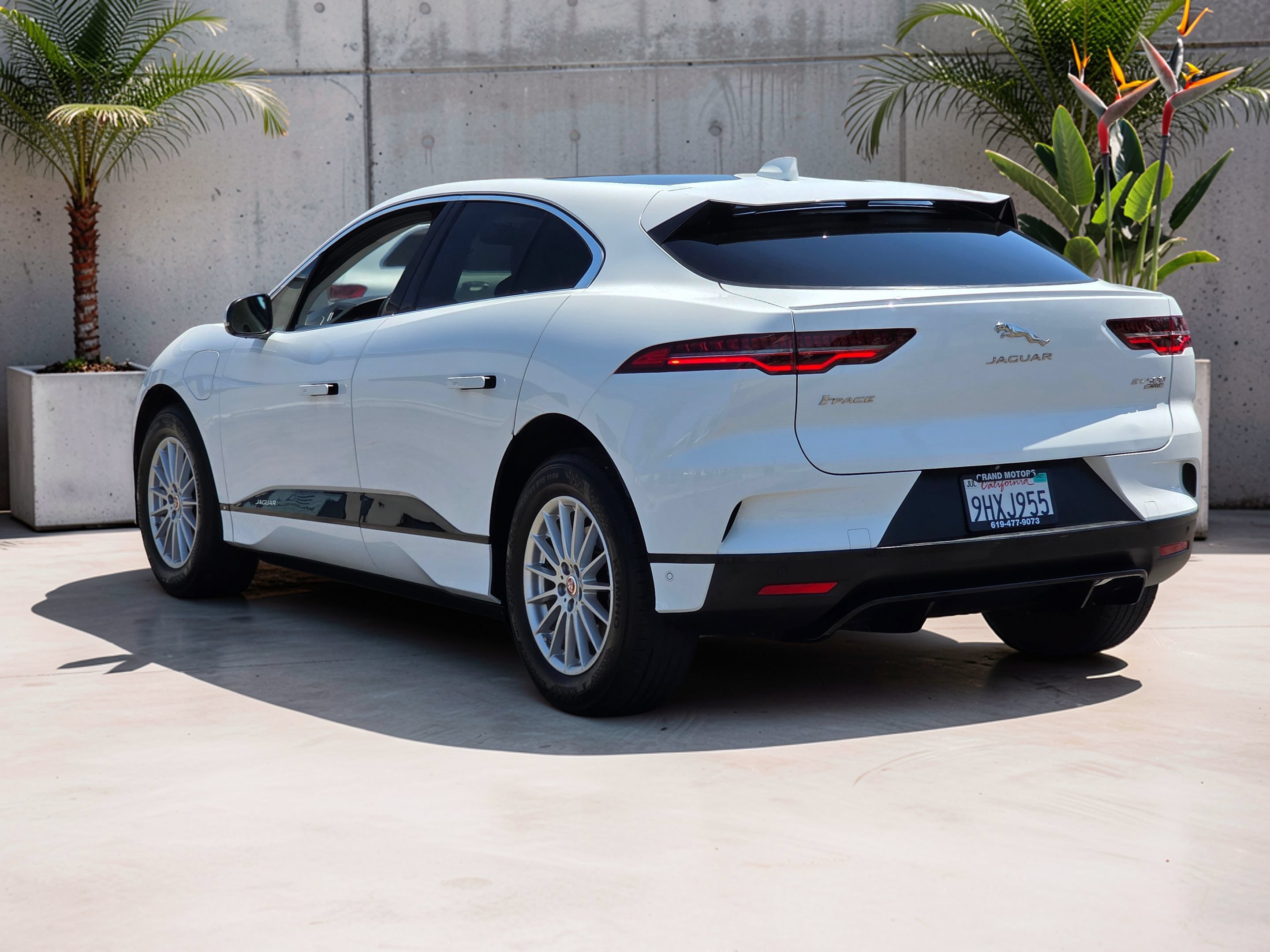 Used 2020 Jaguar I-PACE S AWD/4WD image 6