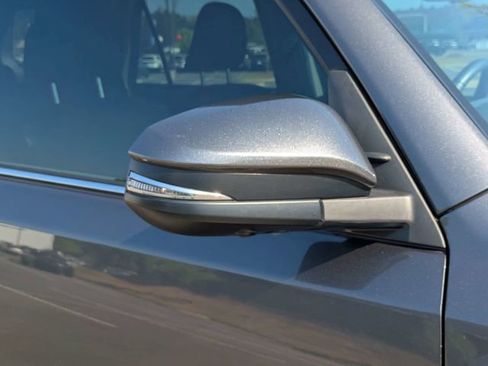 Used 2022 Toyota 4Runner Limited image 12