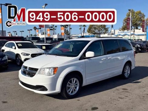 Used 2014 Dodge Grand Caravan SXT FWD image 1