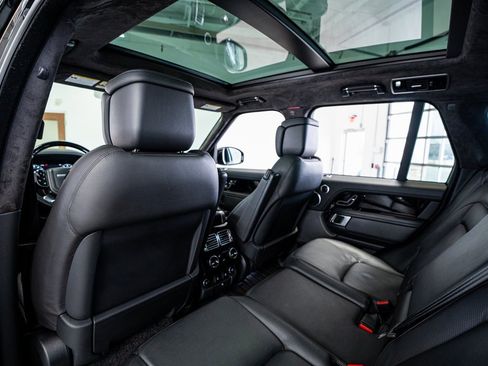 Used 2019 Land Rover Range Rover Supercharged image 55
