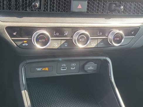 Certified 2025 Honda CR-V EX image 26