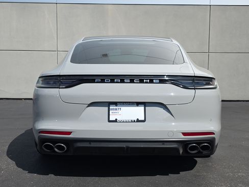 Certified 2023 Porsche Panamera image 6