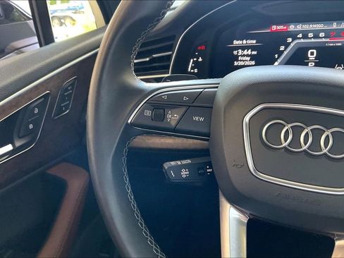 Used 2025 Audi Q7 3.0T Premium Plus AWD/4WD image 8