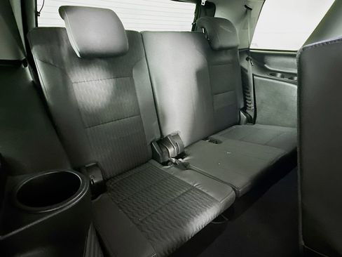 Used 2020 GMC Yukon SLE w/ Convenience Package image 32