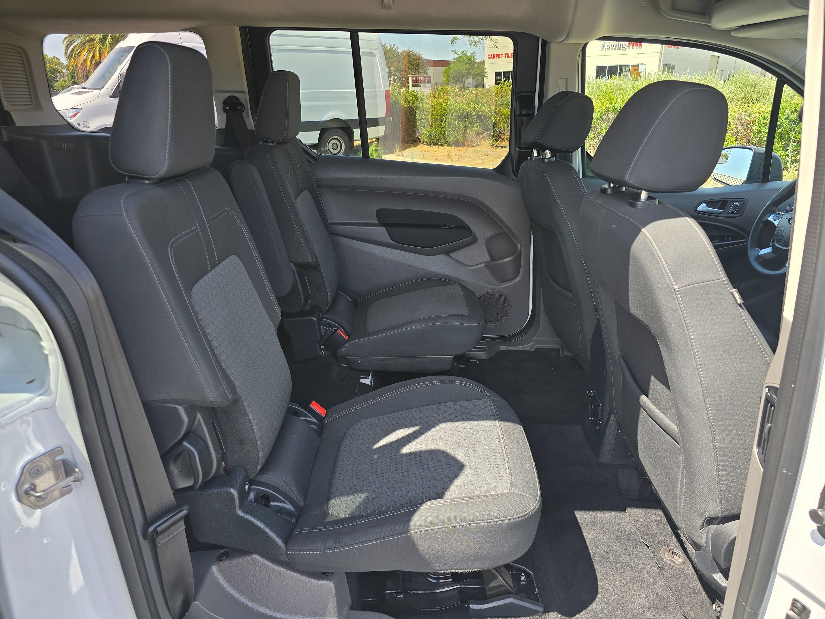 Used 2023 Ford Transit Connect XLT w/ Trailer Tow Package FWD image 32
