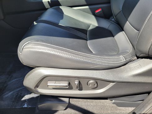 Used 2023 Honda Pilot EX-L image 19