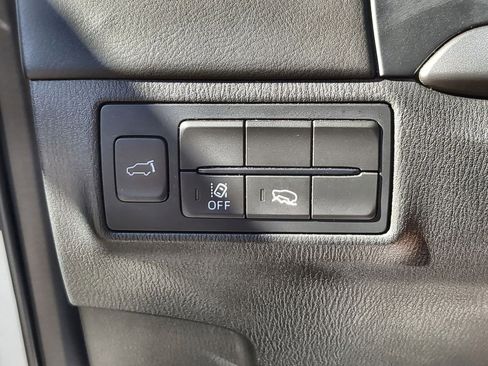 Used 2022 MAZDA CX-9 Touring image 18