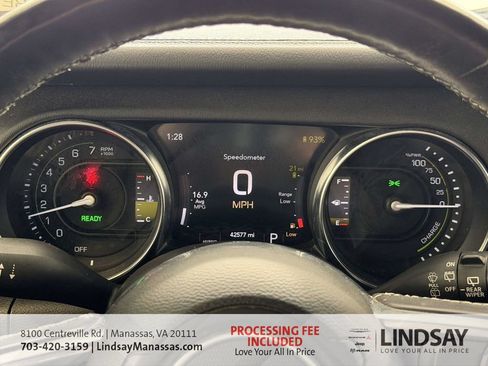 Used 2023 Jeep Wrangler Unlimited Sahara w/ Cold Weather Group AWD/4WD image 13