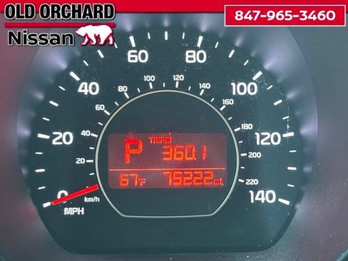 Used 2016 Kia Soul + FWD image 19