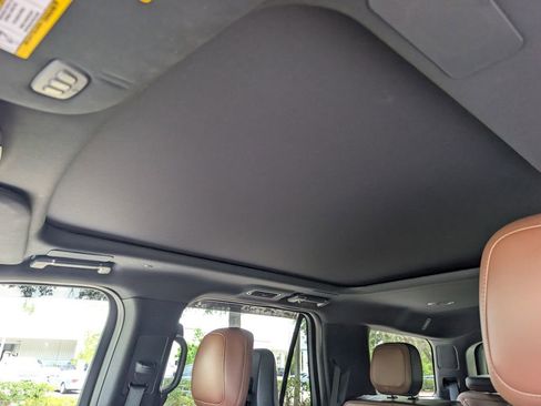 Used 2024 Lincoln Navigator Reserve AWD/4WD image 26