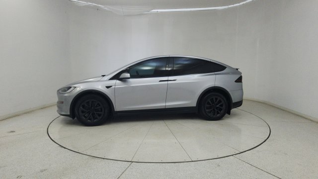 Used 2024 Tesla Model X AWD/4WD image 6