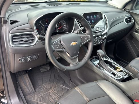 Used 2024 Chevrolet Equinox Premier image 10