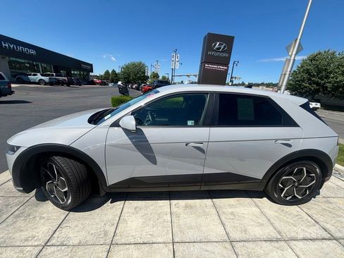 Certified 2024 Hyundai Ioniq 5 SEL AWD/4WD image 4