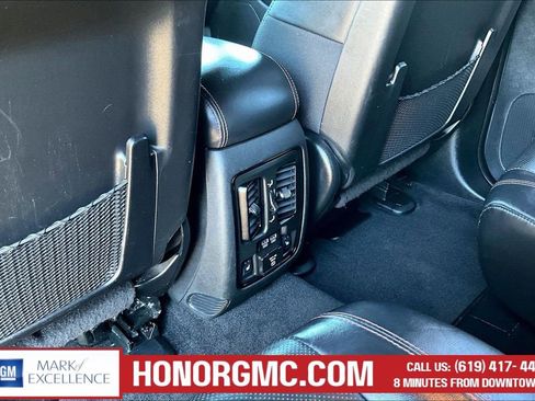 Used 2022 Dodge Durango R/T w/ Trailer Tow Group IV image 10