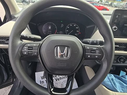Used 2026 Honda HR-V LX image 14