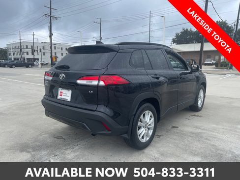 Certified 2024 Toyota Corolla Cross LE FWD image 6