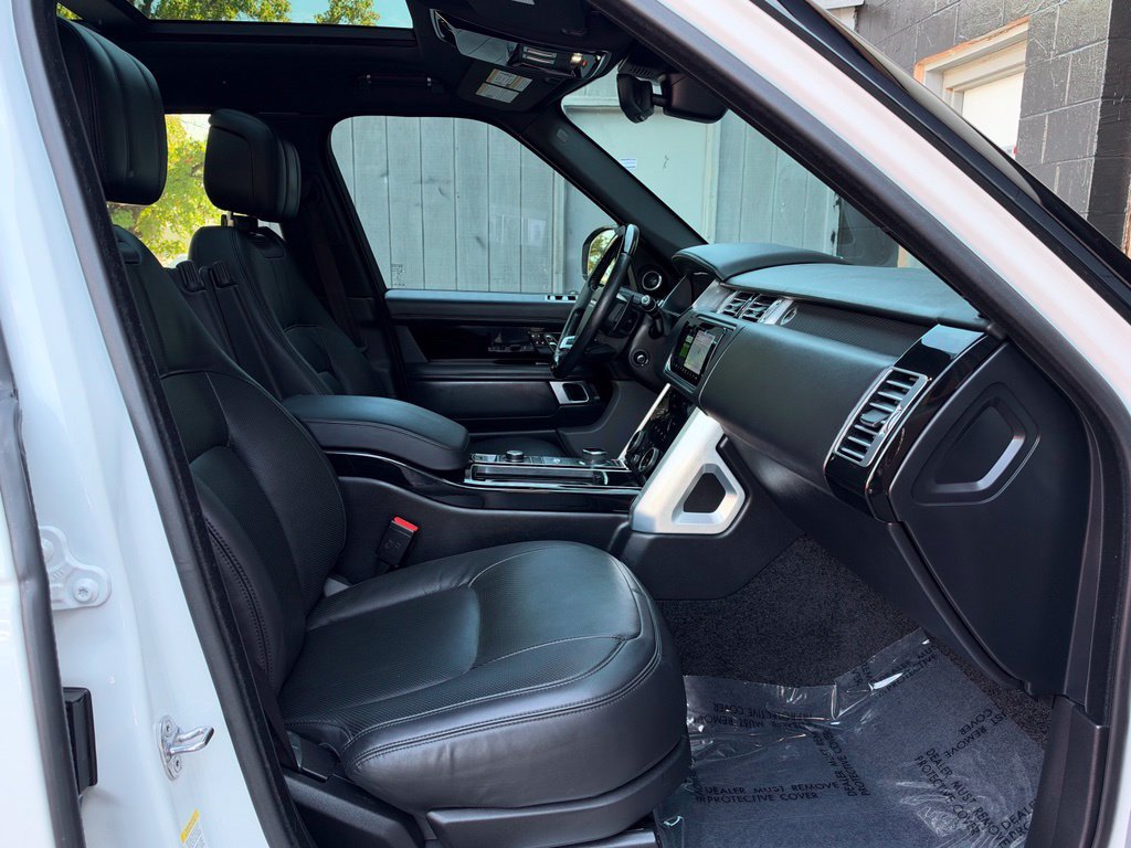 Used 2020 Land Rover Range Rover HSE AWD/4WD image 19