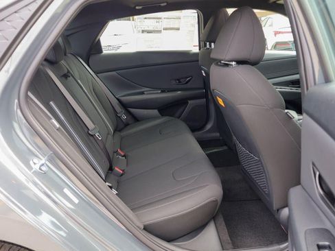 New 2026 Hyundai Elantra SEL Sport Premium FWD image 10