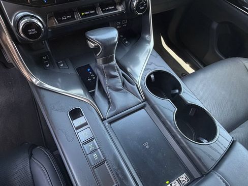 Used 2023 Lexus LX 600 4WD w/ Interior Upgrade Package image 20