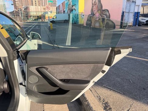 Used 2022 Tesla Model 3 RWD image 10