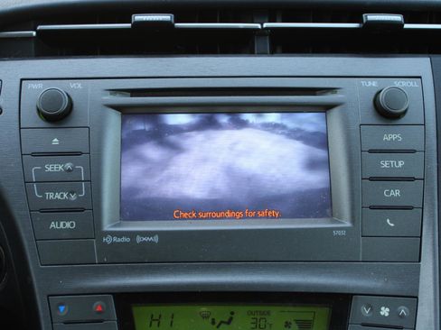 Used 2015 Toyota Prius One image 11