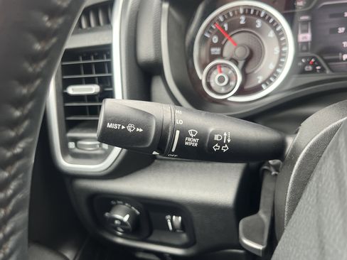 Used 2022 RAM 1500 Lone Star AWD/4WD image 22