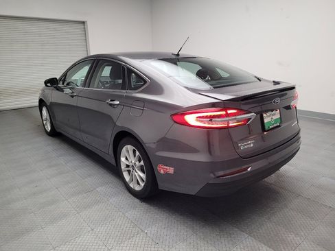 Used 2019 Ford Fusion Energi Titanium image 5