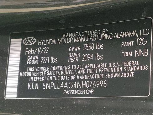 Used 2022 Hyundai Elantra SE image 33