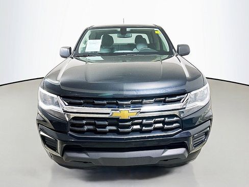 Used 2021 Chevrolet Colorado W/T w/ WT Convenience Package AWD/4WD image 2