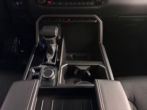 Used 2025 Toyota Tundra Limited image 18