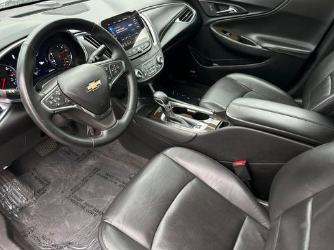 Used 2024 Chevrolet Malibu LT image 9