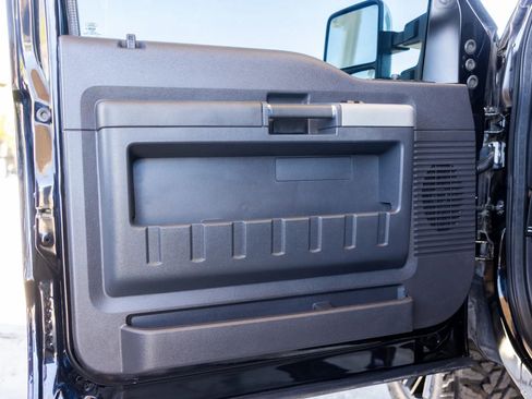 Used 2016 Ford F350 Lariat w/ Lariat Ultimate Package image 11