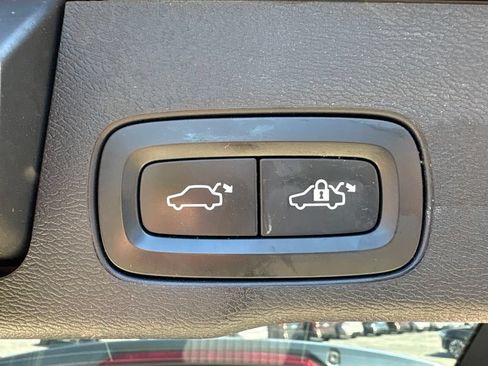 Used 2021 Volvo XC60 T5 Inscription AWD/4WD image 41