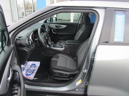 Certified 2024 Chevrolet Blazer LT w/ Convenience Package image 17