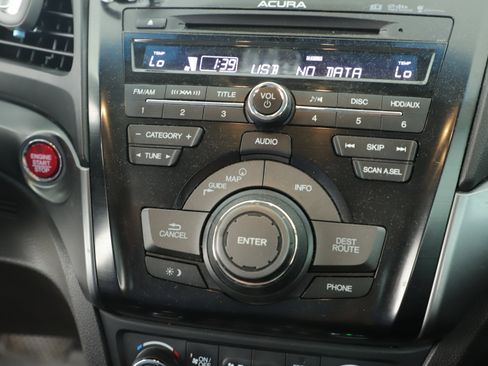 Used 2014 Acura ILX w/ Technology Package image 11