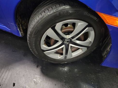Used 2016 Honda Civic LX image 10
