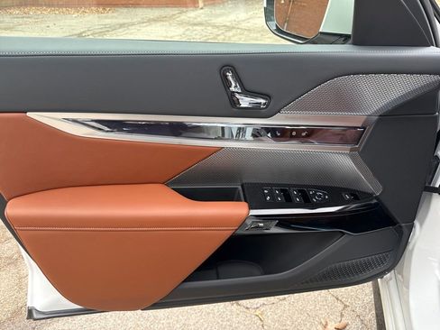 New 2026 BMW 760i xDrive w/ Executive Package image 12