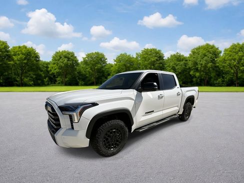 New 2026 Toyota Tundra SR5 image 3