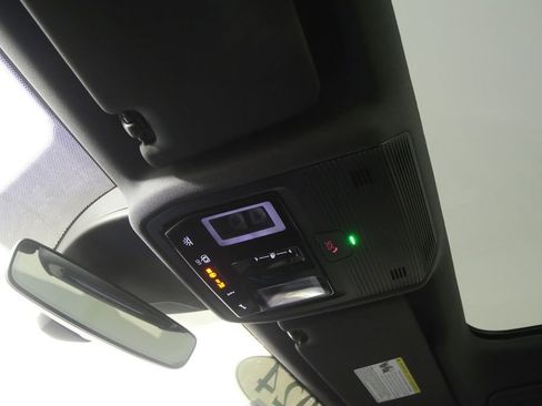 Used 2024 Volkswagen ID.4 S image 24