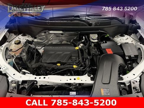 Used 2024 Chevrolet Trax RS w/ Driver Confidence Package image 17