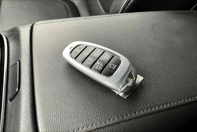 Used 2022 Hyundai Tucson Limited AWD/4WD image 35