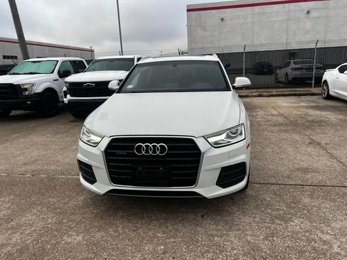 Used 2017 Audi Q3 2.0T Premium Plus w/ Premium Plus Package image 2