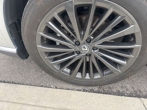 Used 2025 Lexus RX 350 Premium w/ Convenience Package image 11