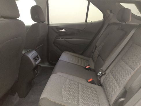Used 2024 Chevrolet Equinox LT w/ LPO, Floor Liner Package image 18