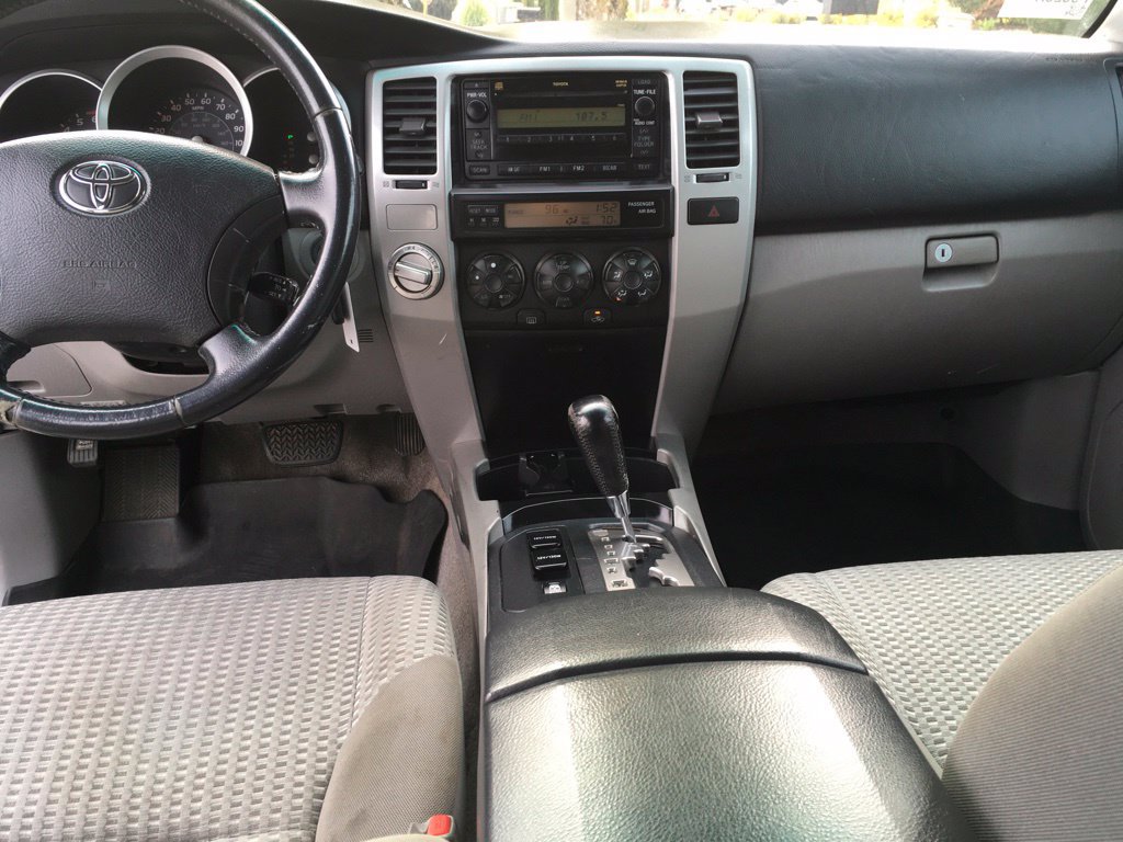 Used 2009 Toyota 4Runner Sport AWD/4WD image 25